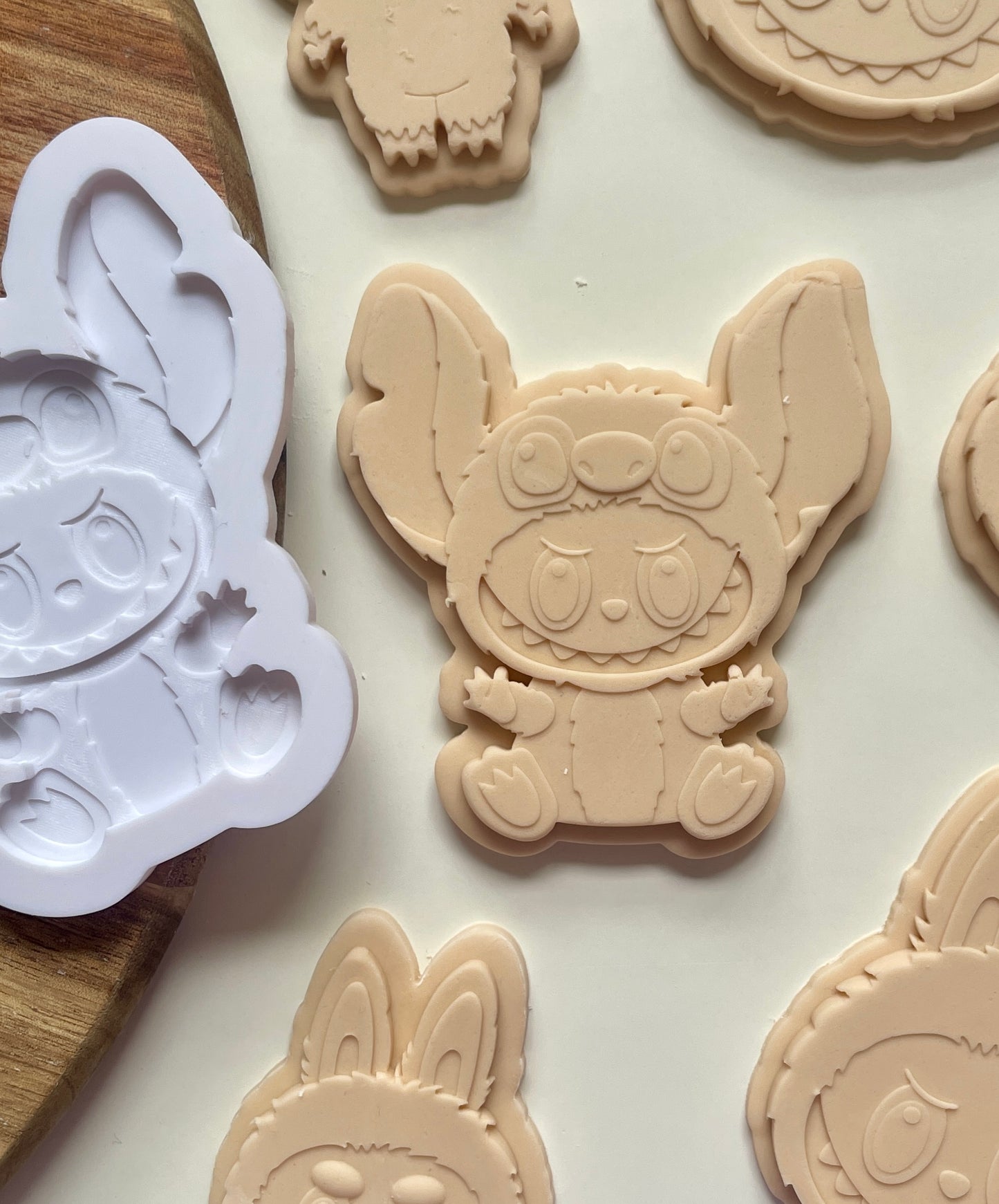 Alien Monster Labubu | Embosser / Debosser And Cutter