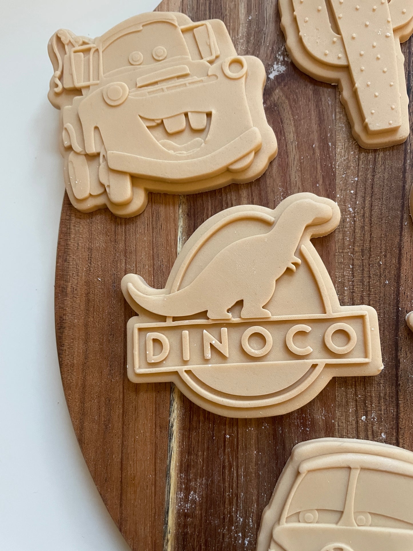 Dinoco Logo Cars Theme | Debosser / Embosser And Cutter Set