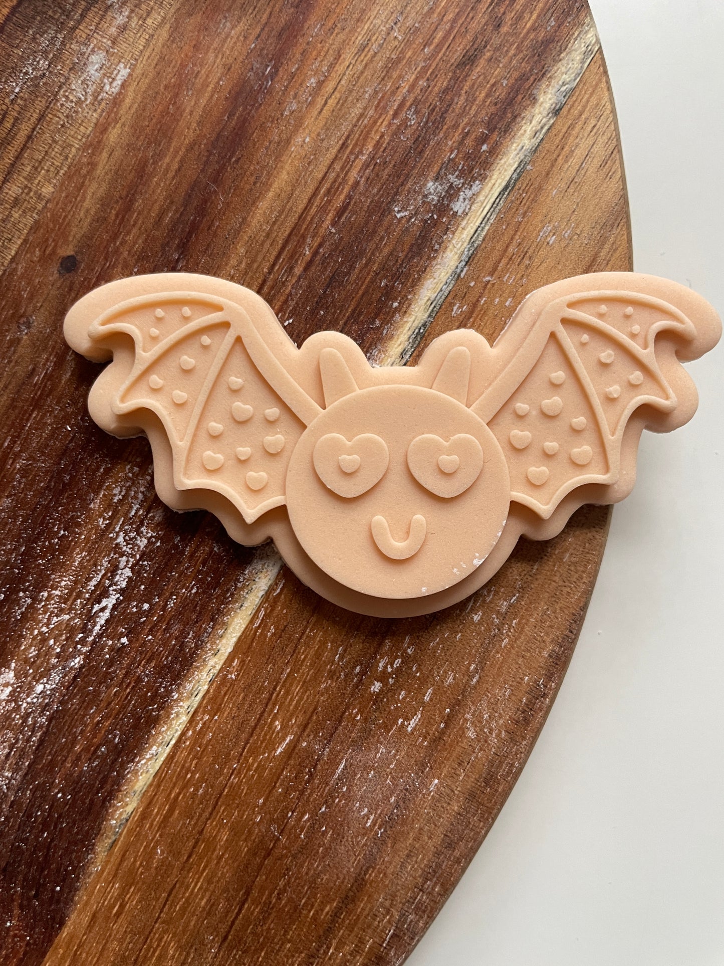 Love Bat | Embosser And Cutter STL File