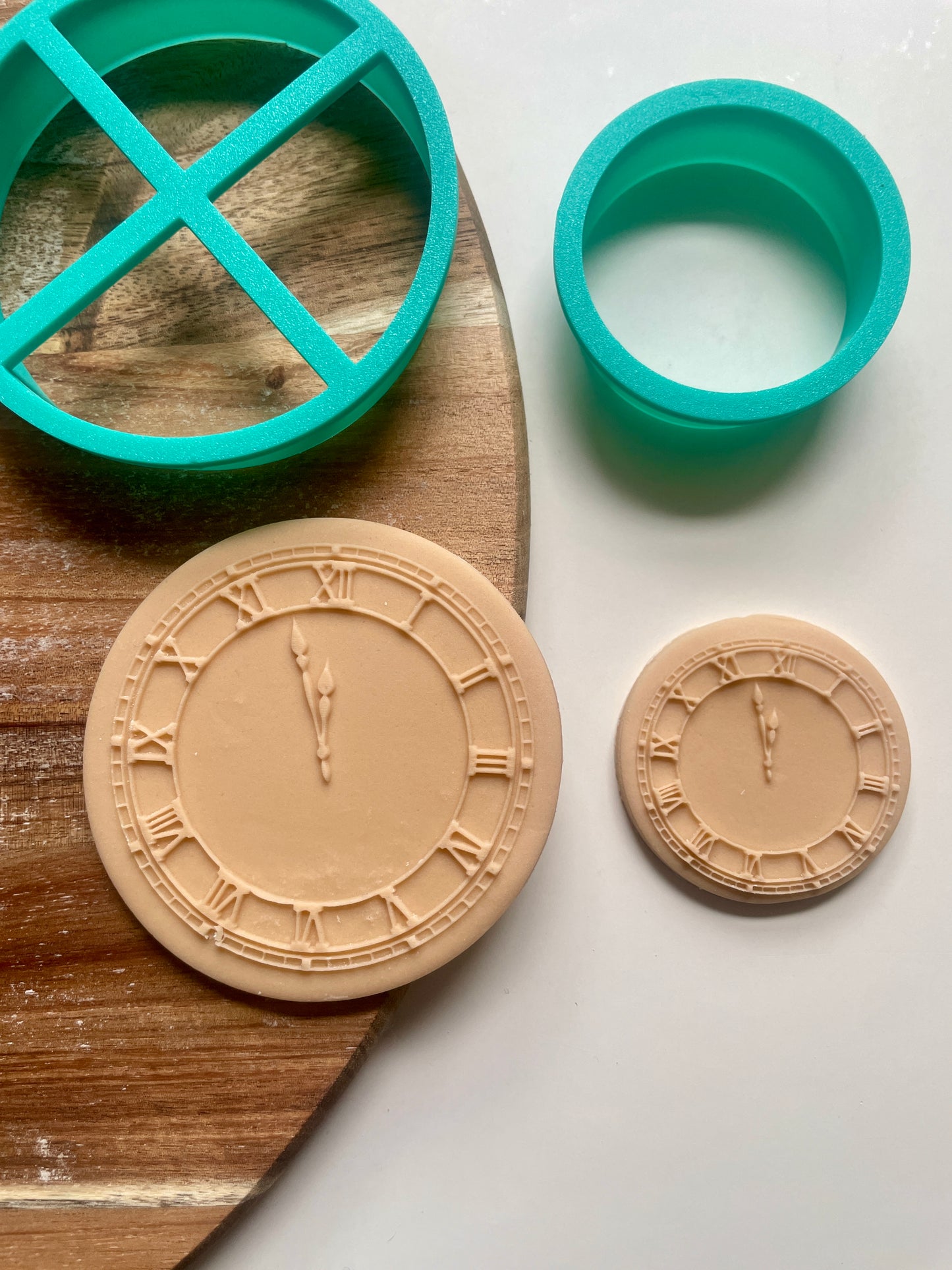 Almost Midnight Princess Clock | Embosser / Debosser And Cutter