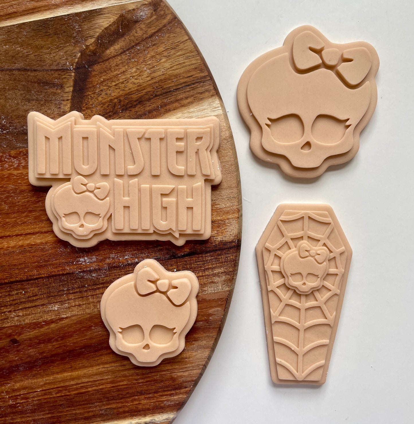 Monster High Skull Logo