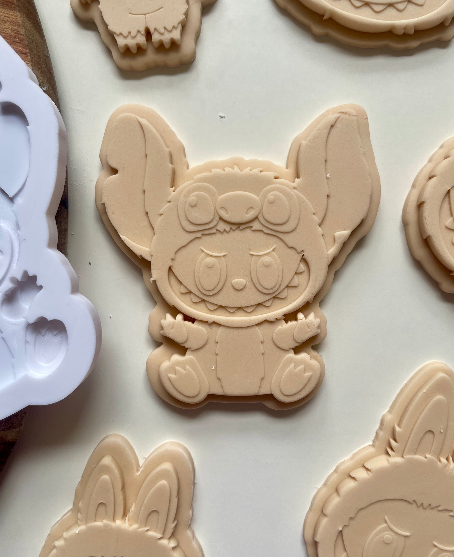 Alien Monster Labubu | Embosser / Debosser And Cutter