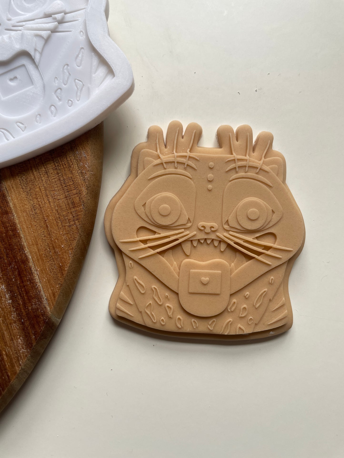 Kpop Derpy Tiger | Embosser / Debosser And Cutter Set