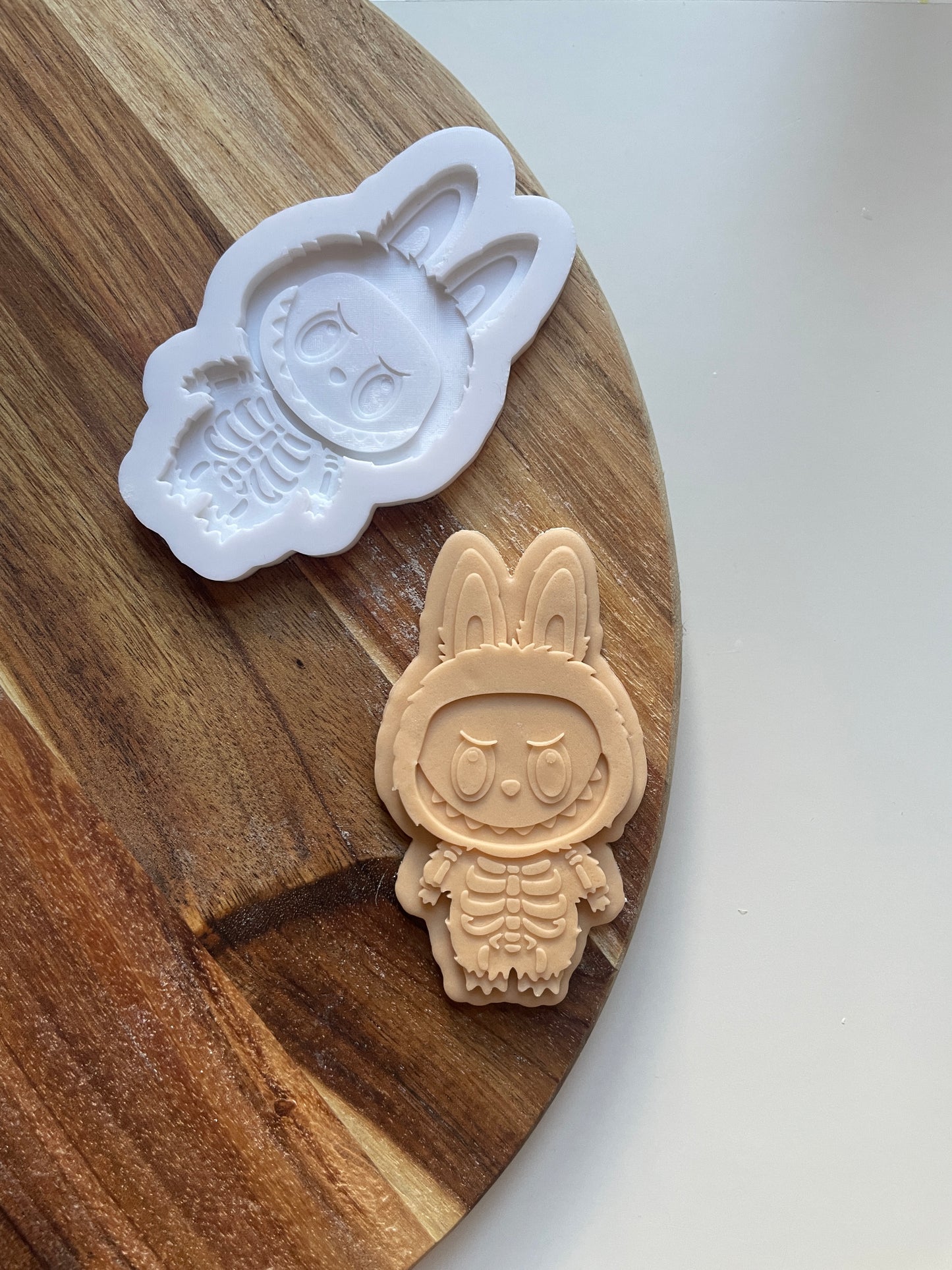 Skeleton Lab Monster | Embosser / Debosser and Cutter Set