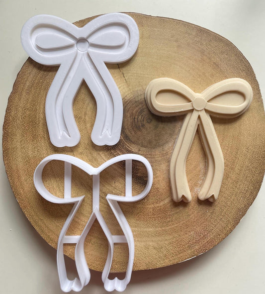 Skinny Delicate Bow | Debosser and Cutter Set
