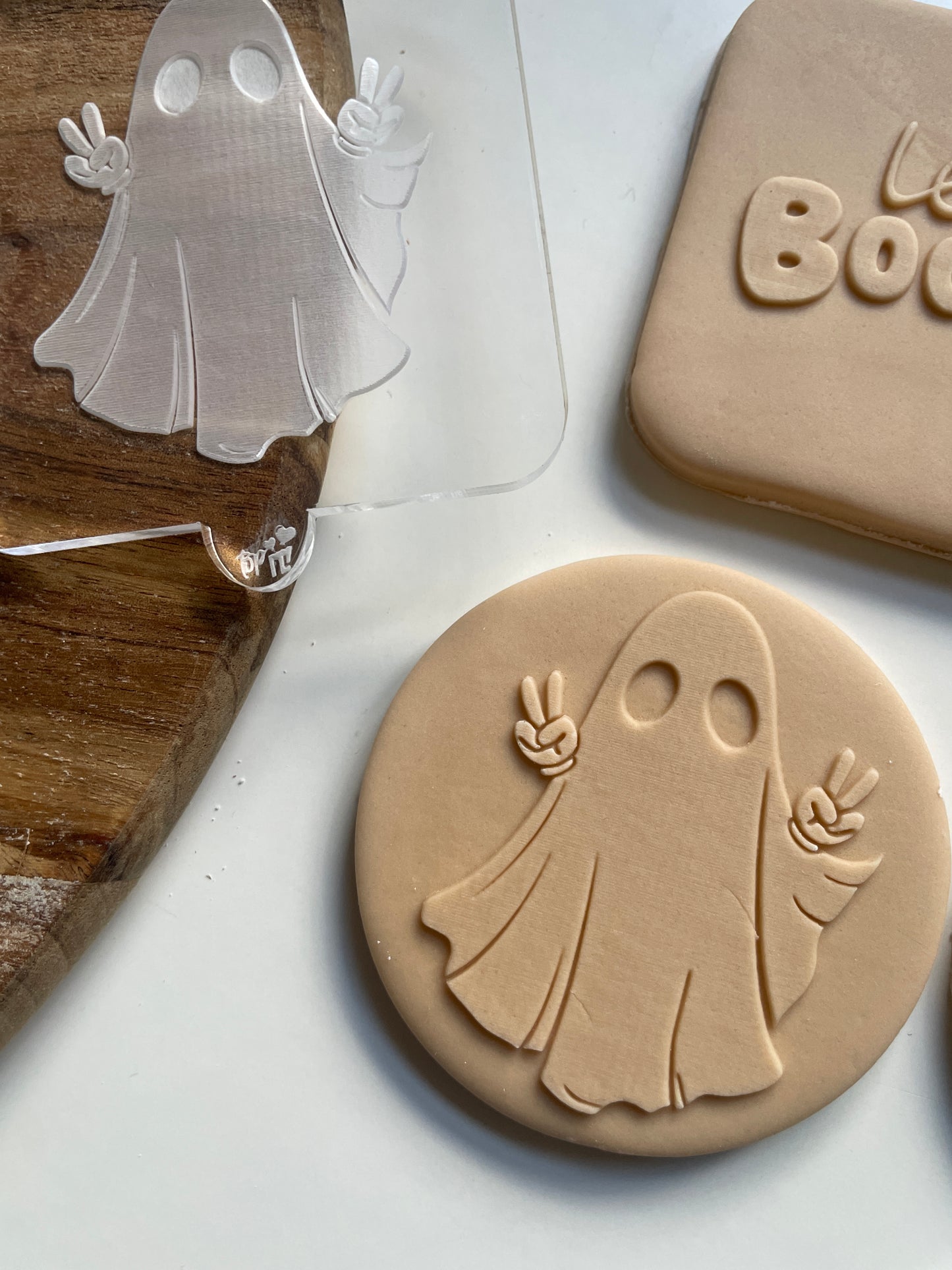 Hippy Halloween Ghost | Acrylic Debosser