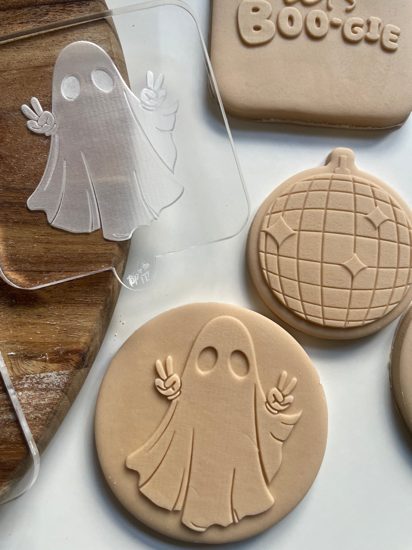 Hippy Halloween Ghost | Acrylic Debosser