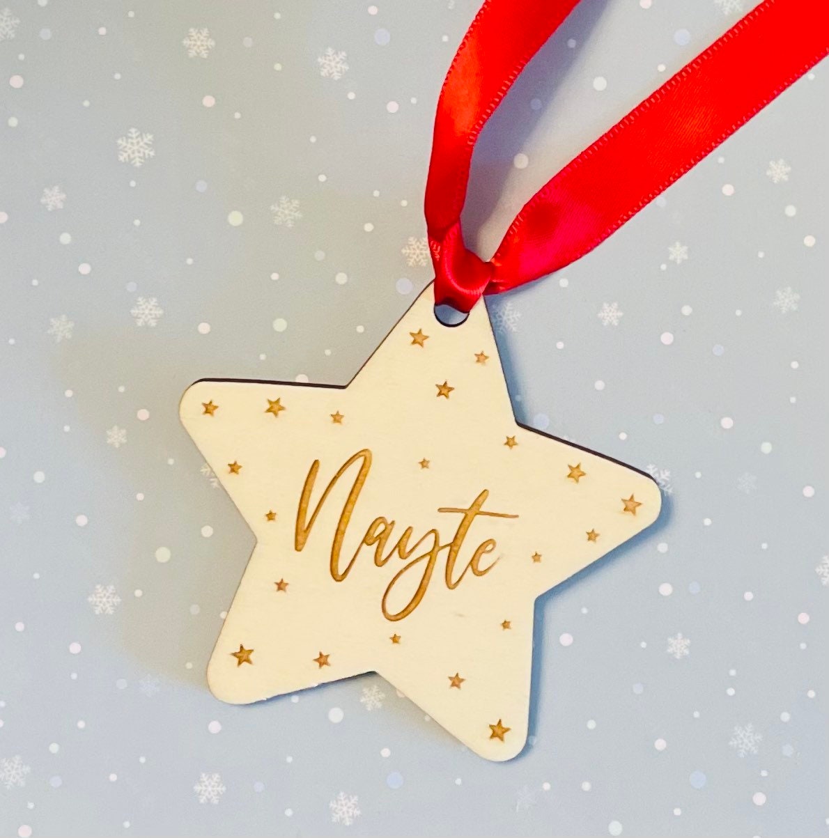 Personalised Christmas decoration. Gift Tag Kids name bauble. Personalised tree decoration.