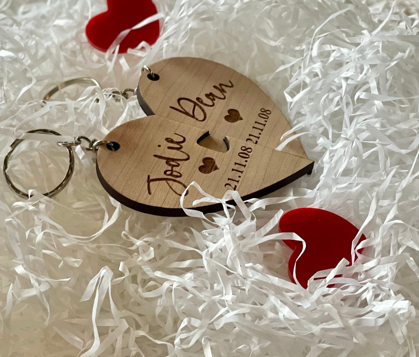 Personalised Couple keyrings. Wooden heart keyrings. Puzzle piece. Couple Gifts. Interlocking Heart Wooden Keyring. name and date .