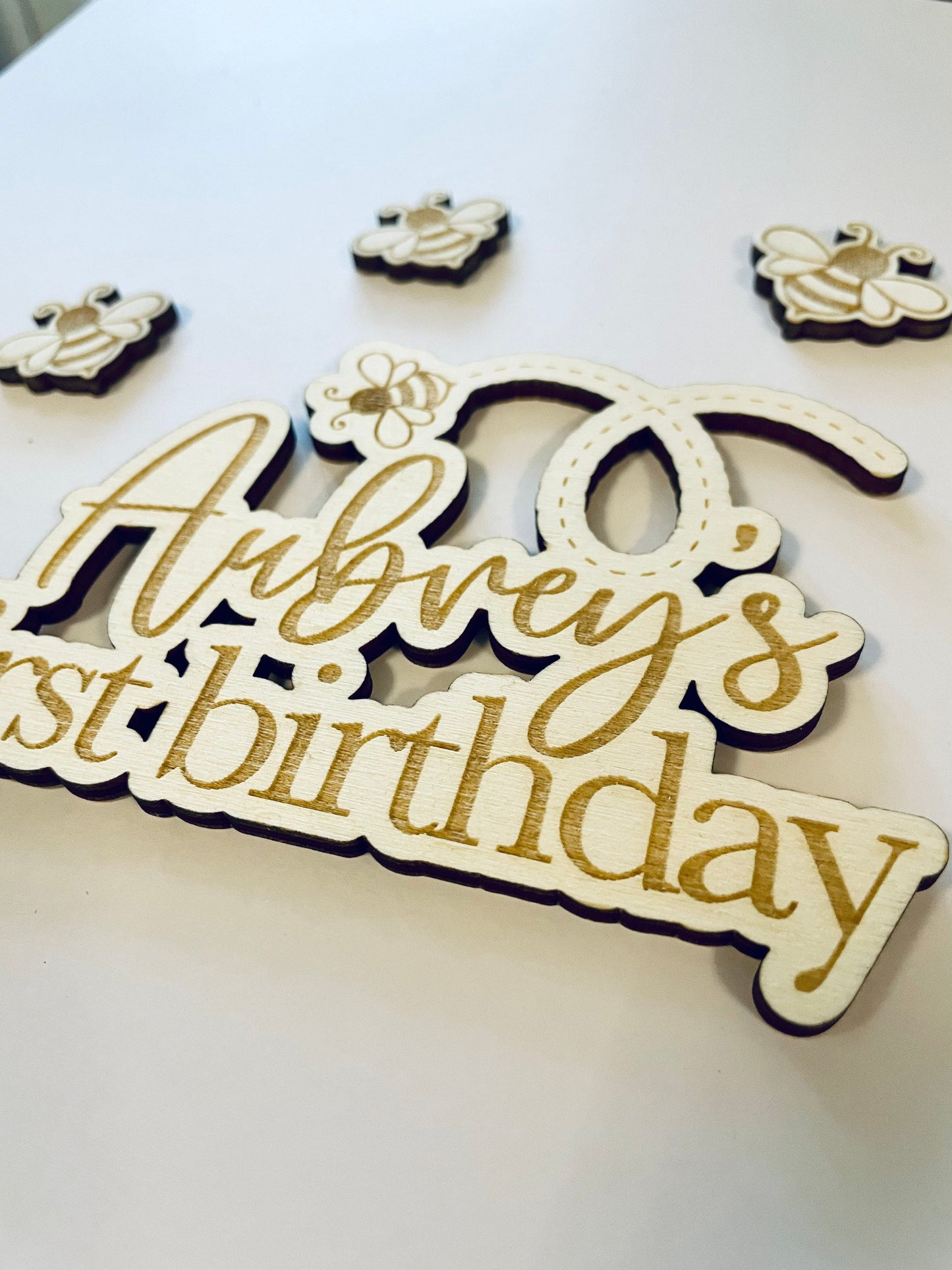 Wooden Winnie the Pooh Bear themed cake topper/charm set. Personalise with name /birthday / christening / baby shower. topper set.