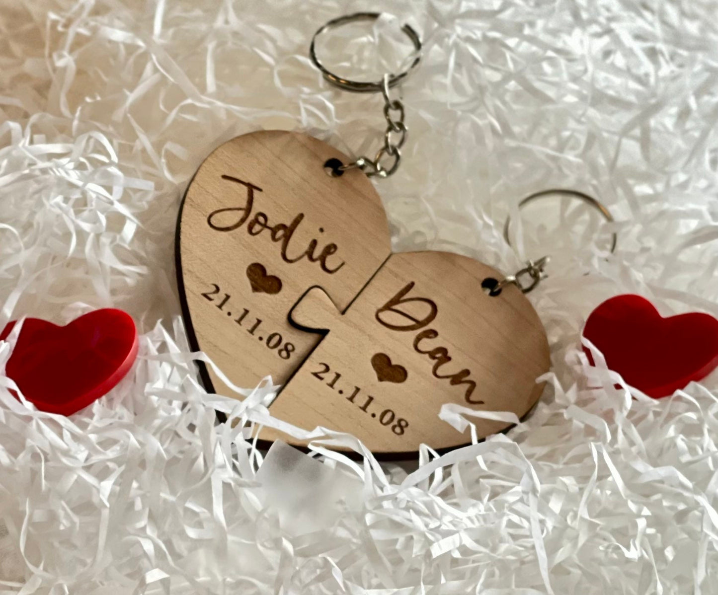 Personalised Couple keyrings. Wooden heart keyrings. Puzzle piece. Couple Gifts. Interlocking Heart Wooden Keyring. name and date .