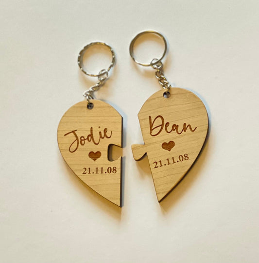 Personalised Couple keyrings. Wooden heart keyrings. Puzzle piece. Couple Gifts. Interlocking Heart Wooden Keyring. name and date .