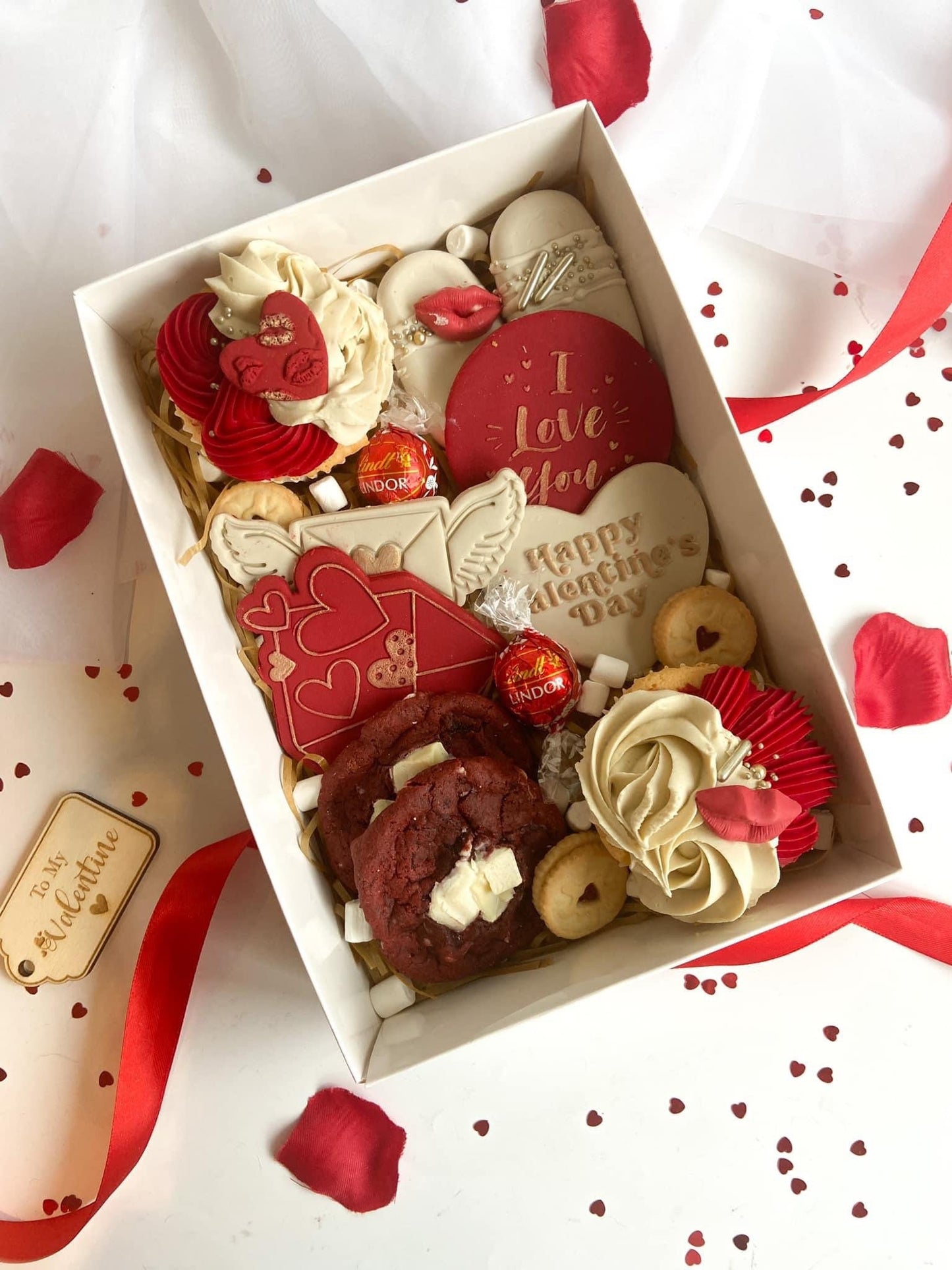 Valentines gift tags. Wooden cake box tags. Traditional tags. Present tags. Flower bouquet tags. Champagne tags. Bottle gift tags. Key tags.