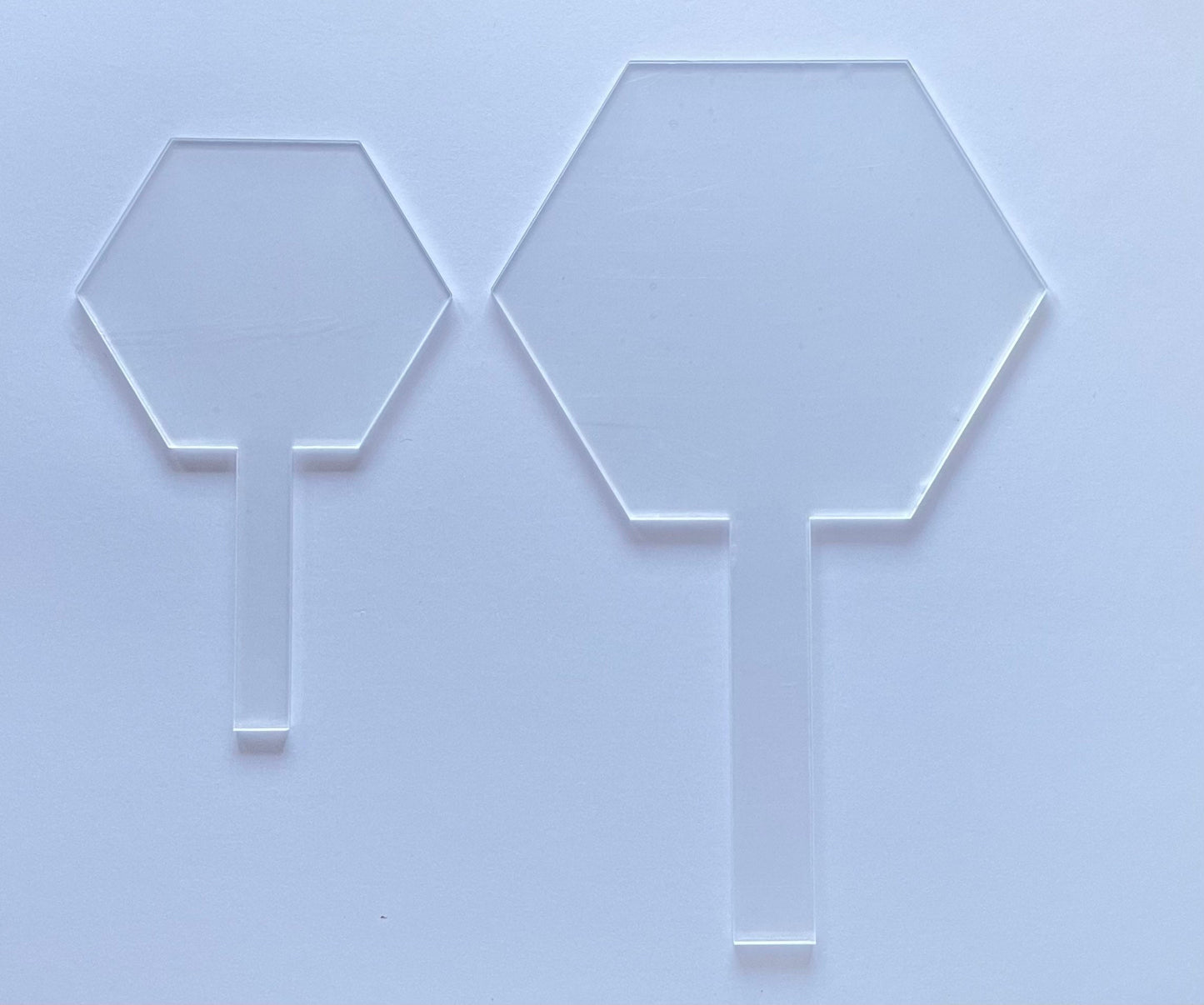 Blank acrylic cake toppers / paddles / signs. Craft blanks. 4 inch Clear acrylic circle cake topper. Acrylic blanks. Plain cake topper. 3mm.