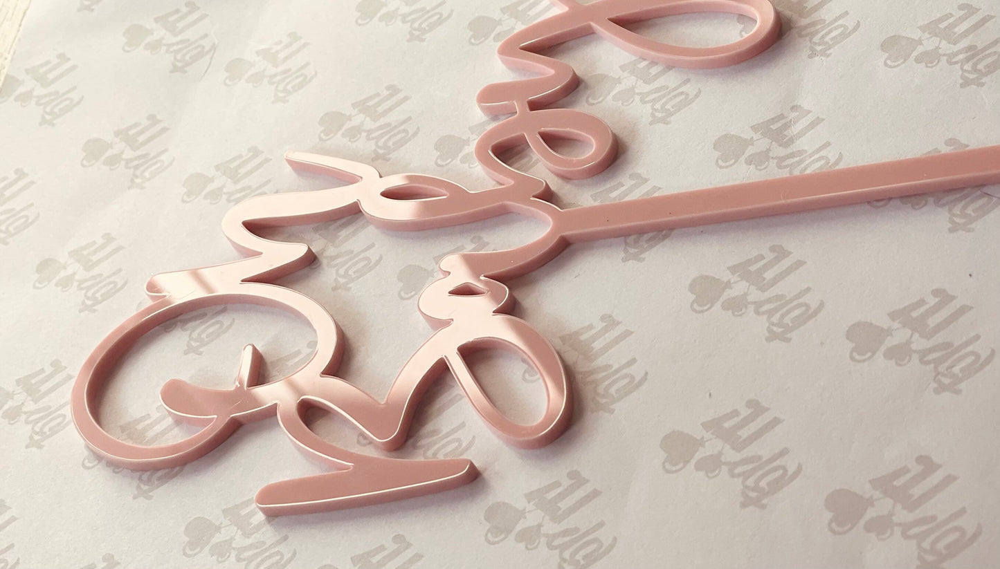 Oh baby acrylic cake topper. Mirror gold acrylic. Silver mirror acrylic. More colours available. Pastel oh baby topper.