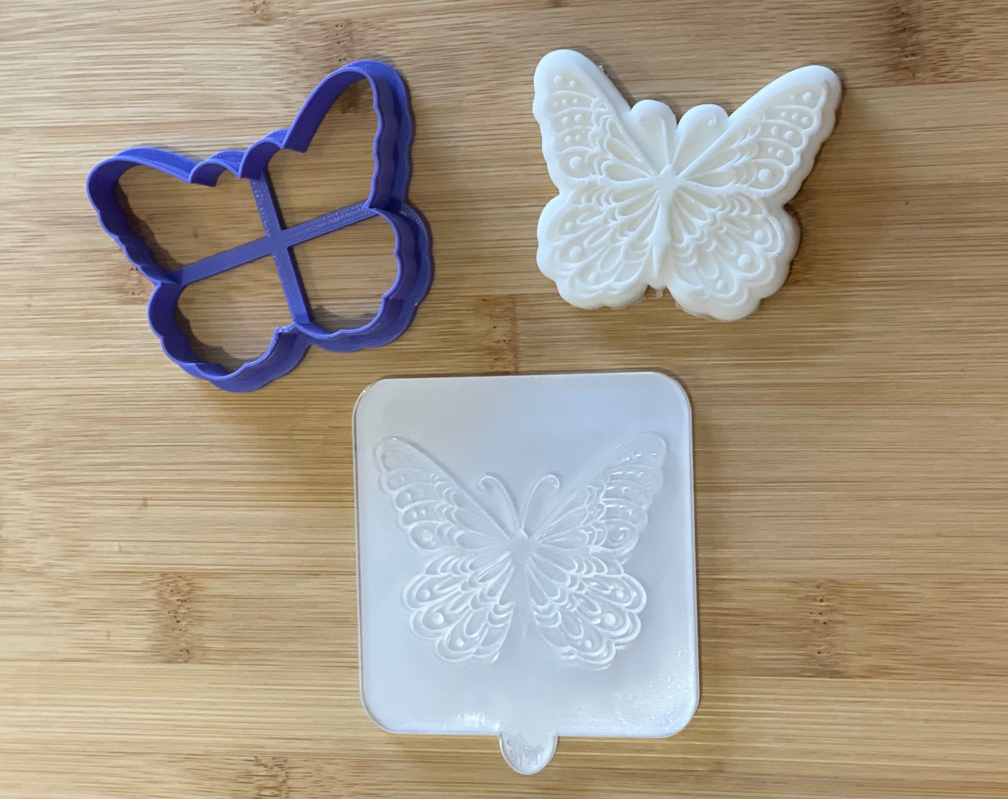 Butterfly Debosser. Delicate butterfly cookie Debosser / Embosser. Butterfly cookie / fondant cutter.