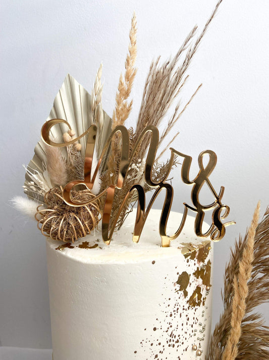 Mr and Mrs cake topper. Gold acrylic. Silver Acrylic. Rose Gold acrylic. Wedding cake topper.