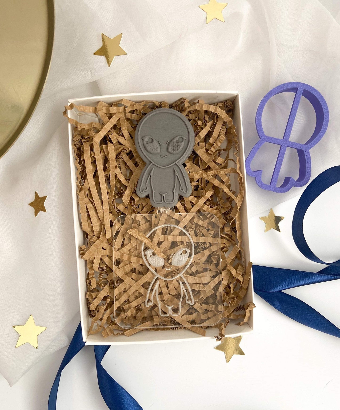 Planet with Ring | Debosser / Embosser And Cutter Set