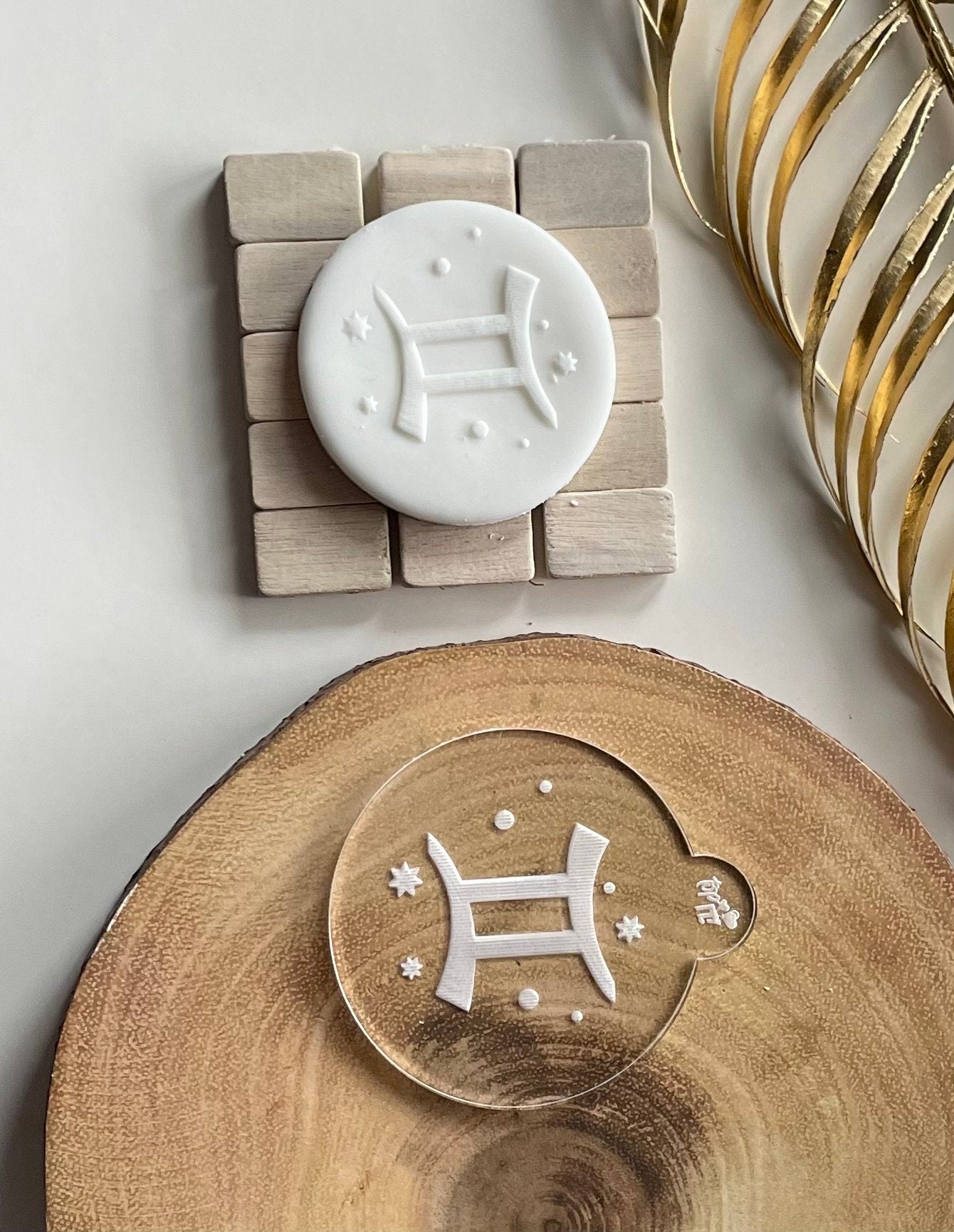Star Sign Zodiac symbol | Embosser / Debosser.