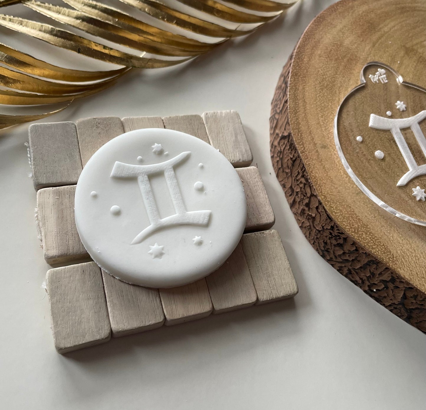 Star Sign Zodiac symbol | Embosser / Debosser.