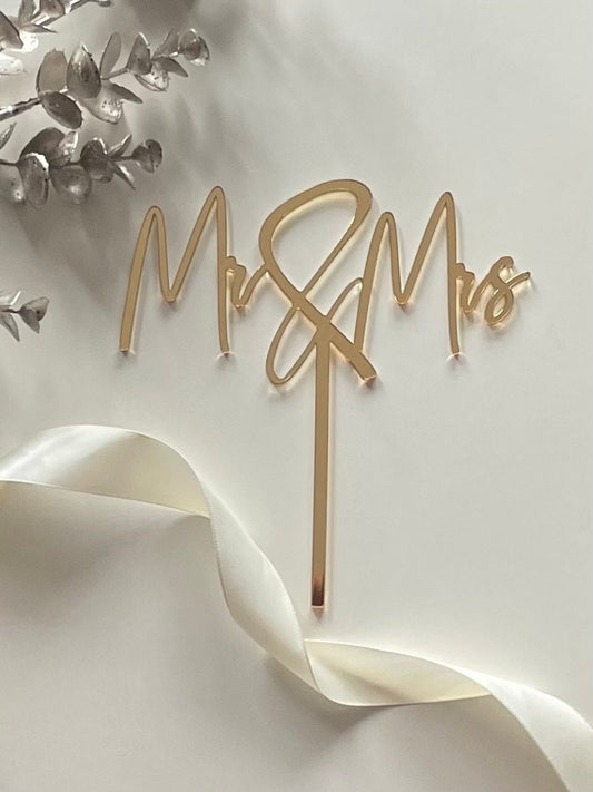 Mr & Mrs acrylic wedding topper. Silver. Gold. Rose Gold. Wood.