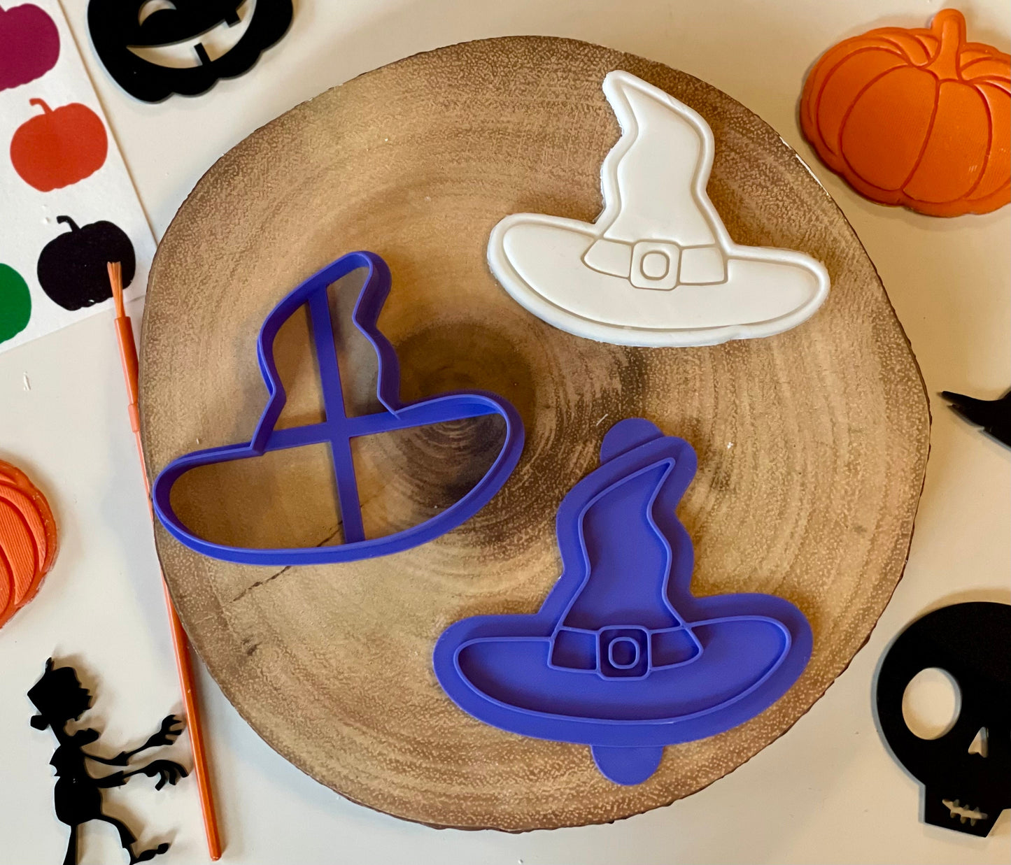 Halloween cookie stamps. Paint Your Own fondant stamps. Bat / Ghost / which Hat / pumpkin