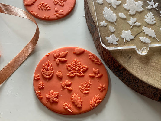 autumn fall leaf pattern debosser for cookies and fondant 