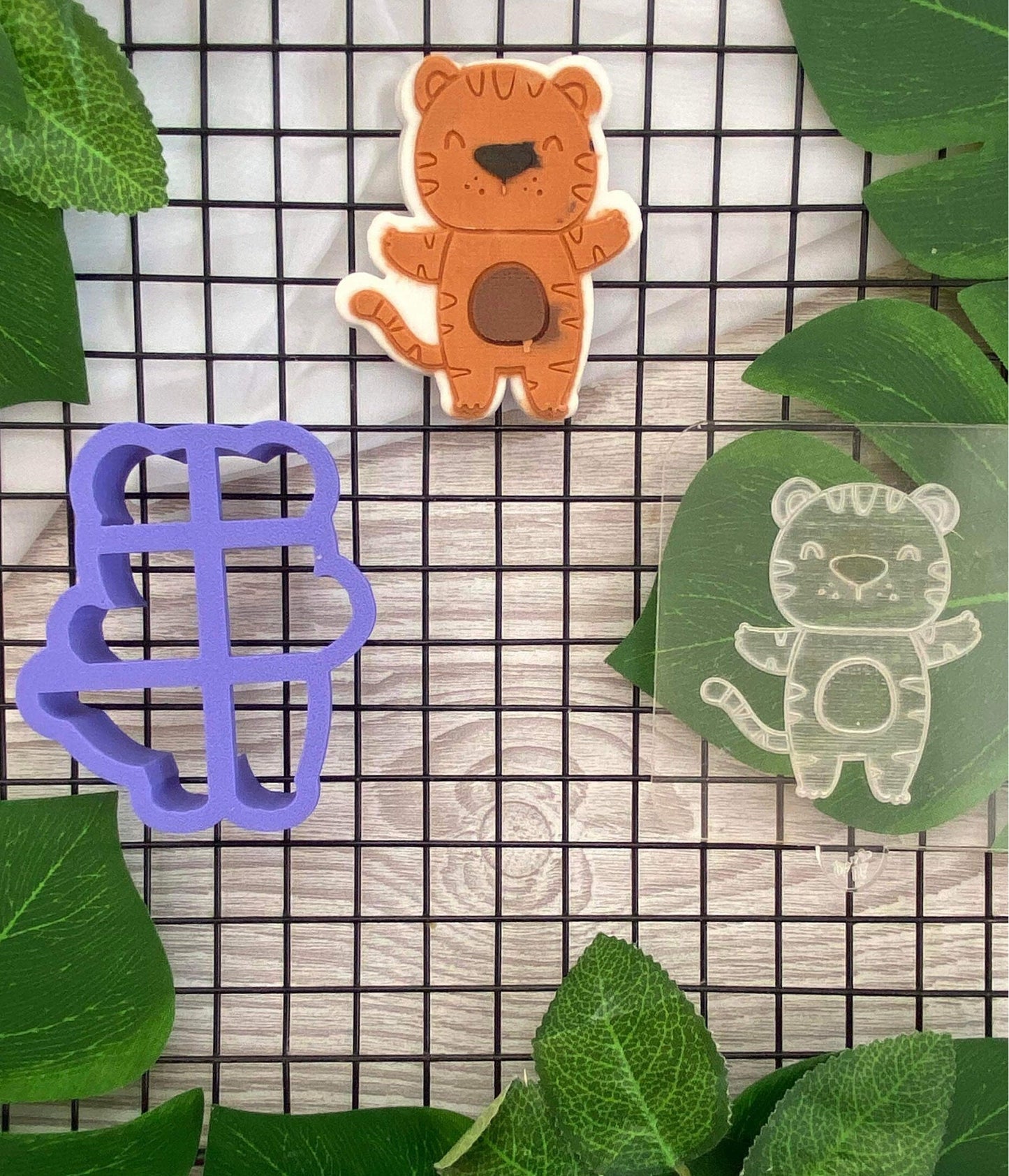 Cute Elephant | Debosser / Embosser And Cutter Set
