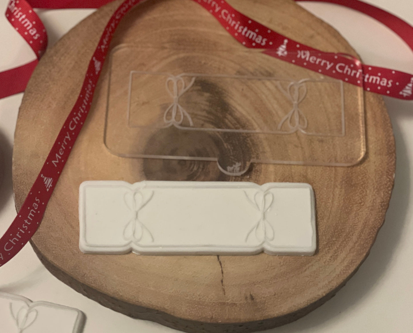 Christmas cracker debosser and cutter set. Fondant Embosser