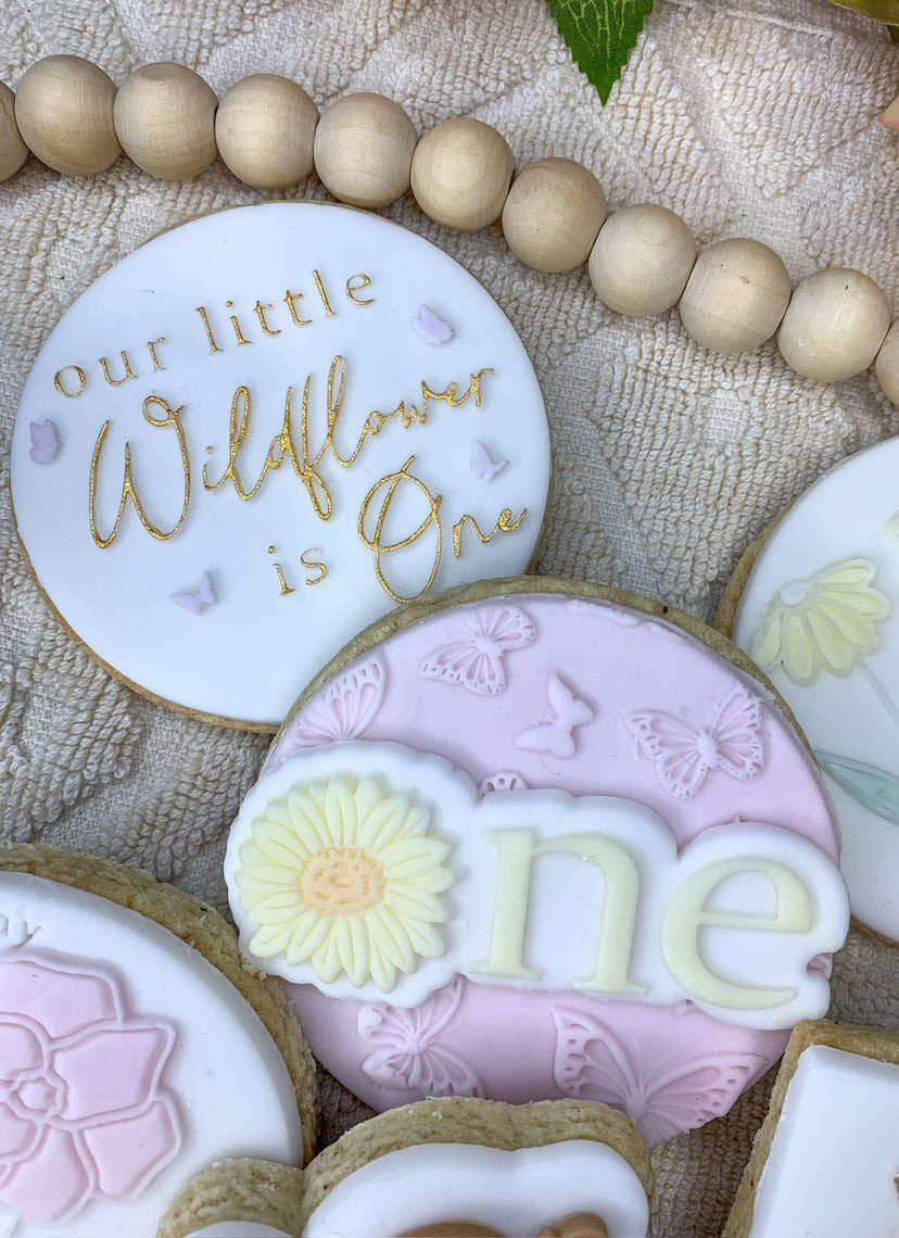 One Flower Theme. Debosser And Cutter Set