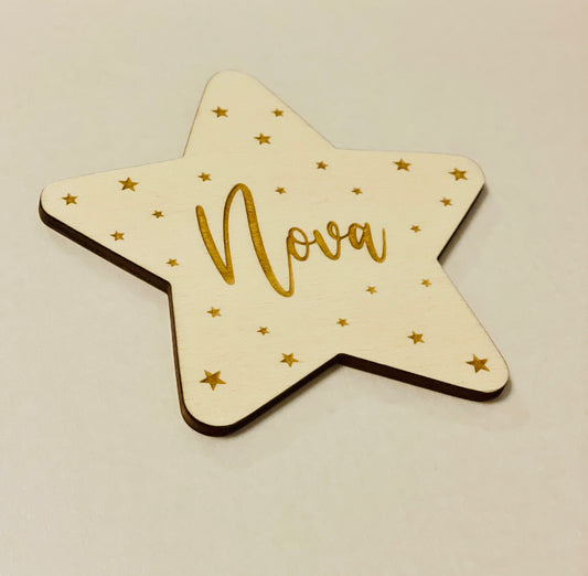 Baby name wooden disc. Baby name reveal star disc. Name reveal prop.