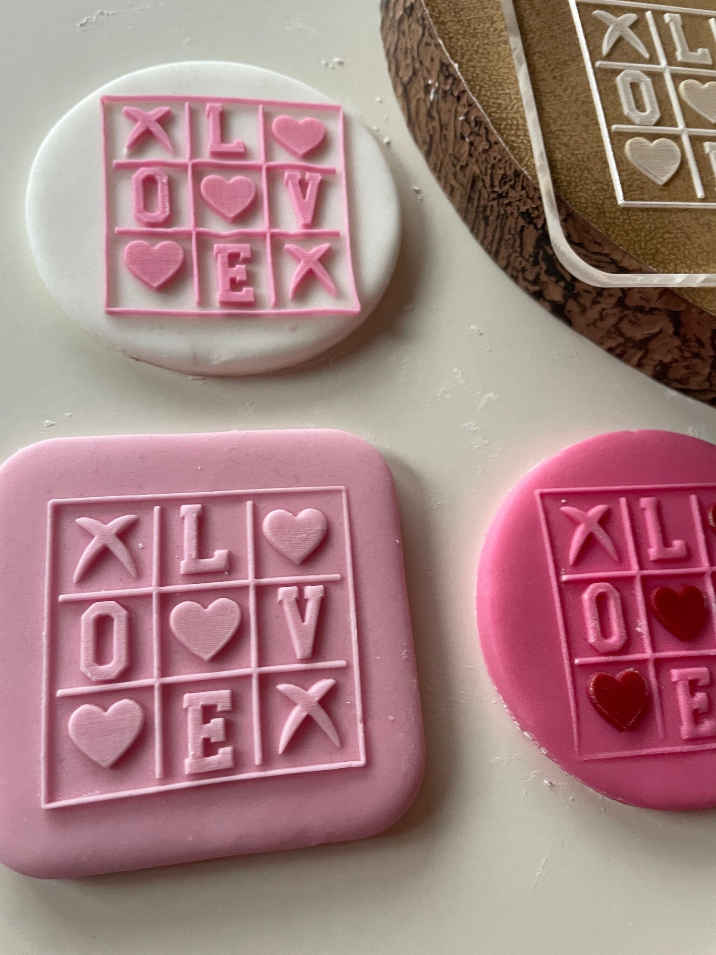 Game Of Love XO | Debosser / Embosser