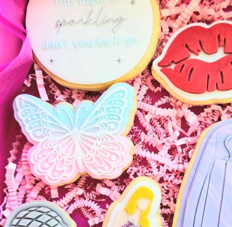 Butterfly Debosser. Delicate butterfly cookie Debosser / Embosser. Butterfly cookie / fondant cutter.